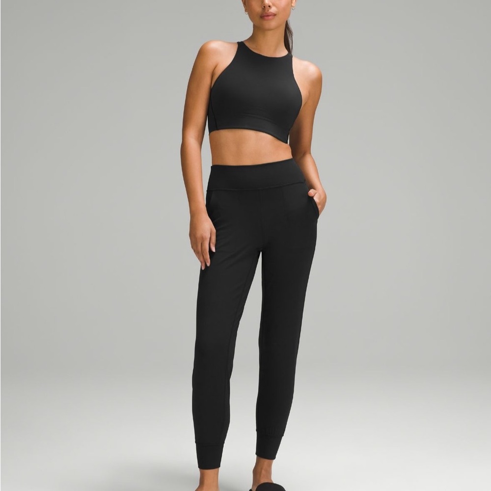 lululemon Align™ High-Rise Jogger
Full Length black size 8